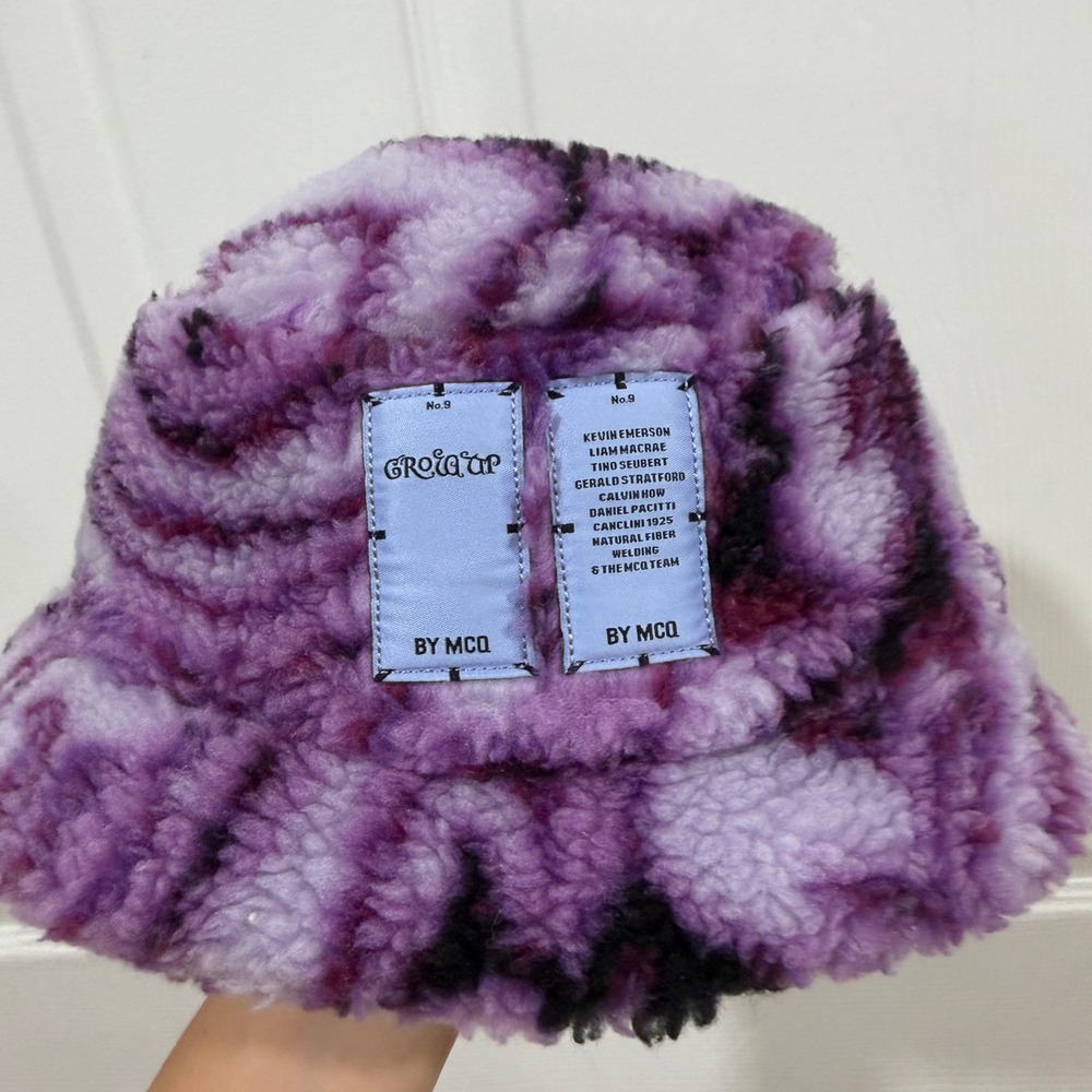 McQ Alexander McQueen Grow Up No. 9 Purple Sherpa Fleece Bucket Hat M